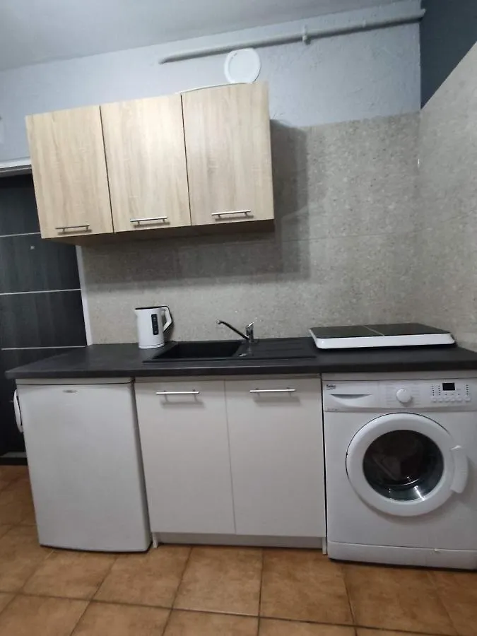 3030 Jana Spychalskiego 32 - Tanie Pokoje W Apartamencie - Samodzielne Zameldowanie - Self Check In Poznan Apartment