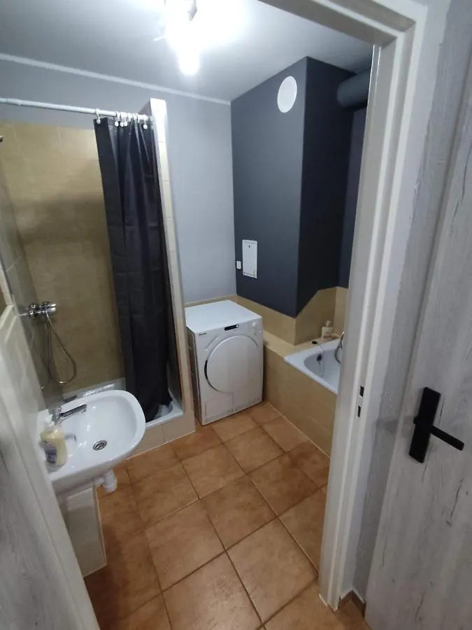 3030 Jana Spychalskiego 32 - Tanie Pokoje W Apartamencie - Samodzielne Zameldowanie - Self Check In Poznan